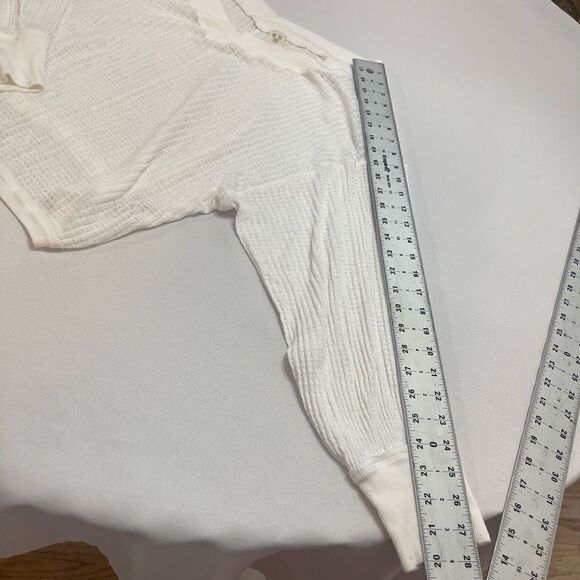 Free People Southside White Waffle Thermal Knit Top Size Small - Picture 4 of 9